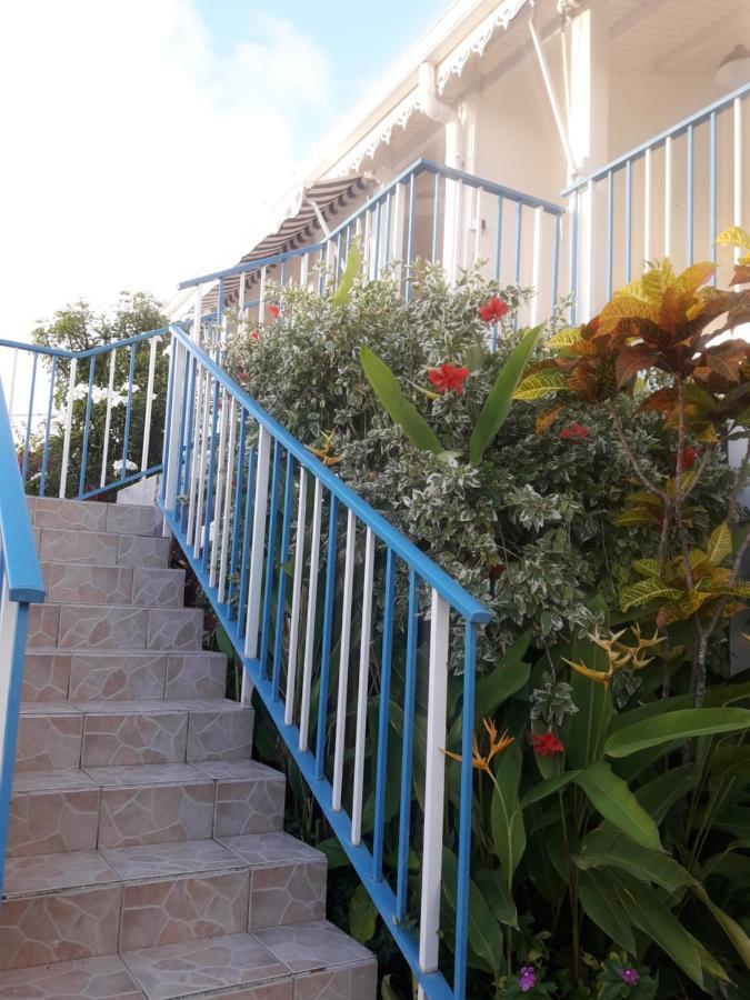 9 Lyly Location F3 Mezzanine Apartment Sainte-Anne Exterior photo